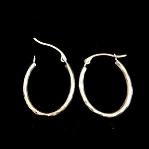 🖤10Kt yellow gold💕hoop earrings